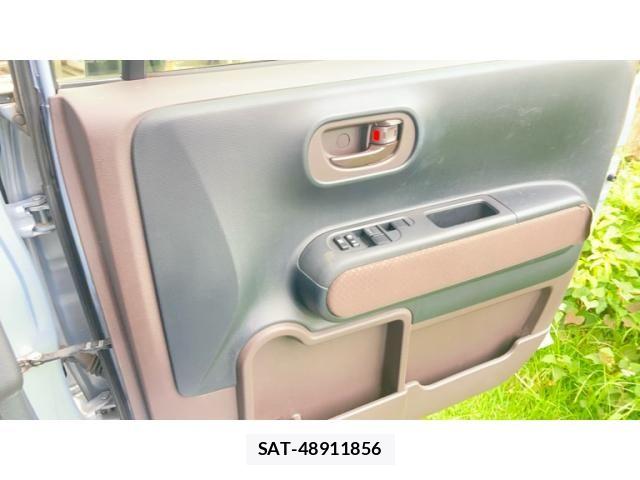 Toyota SPADE 2013-10 7359941-18