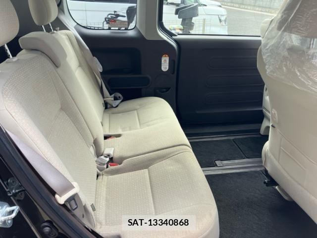 Toyota SPADE 2016-03 7359942-15
