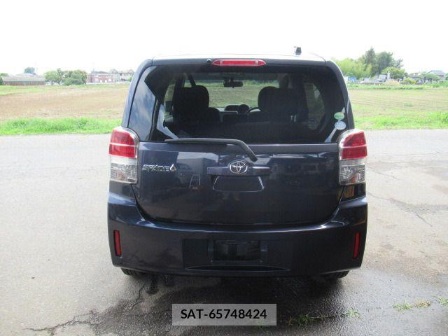Toyota SPADE 2013-07 7394259-10