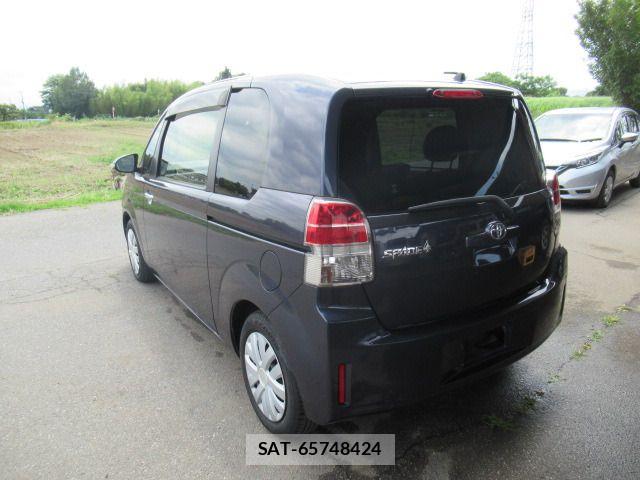 Toyota SPADE 2013-07 7394259-11