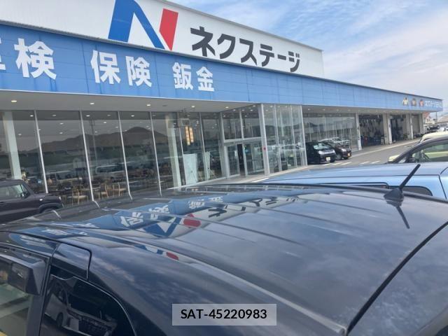 Toyota SPADE 2013-08 7394258-10