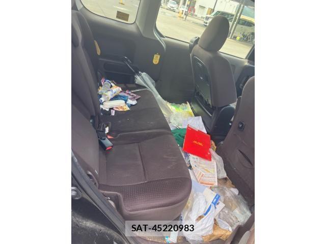 Toyota SPADE 2013-08 7394258-12