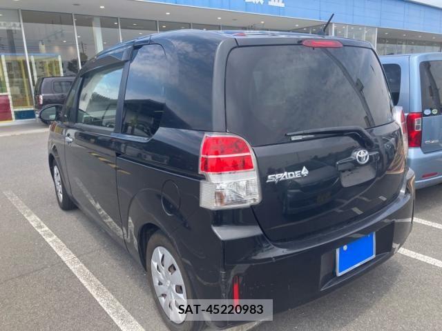 Toyota SPADE 2013-08 7394258-5