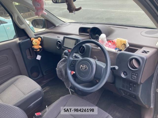 Toyota SPADE 2015-07 7394260-11