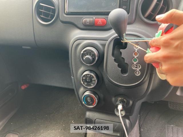Toyota SPADE 2015-07 7394260-20