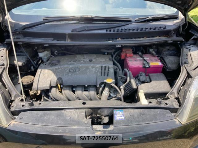 Toyota SPADE 2014-10 7458066-11