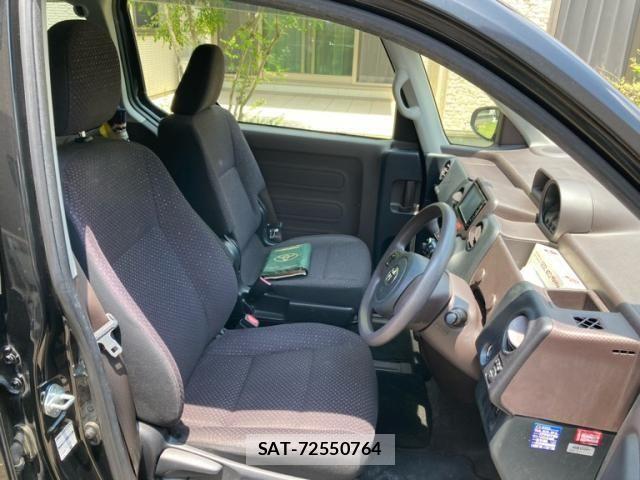 Toyota SPADE 2014-10 7458066-13
