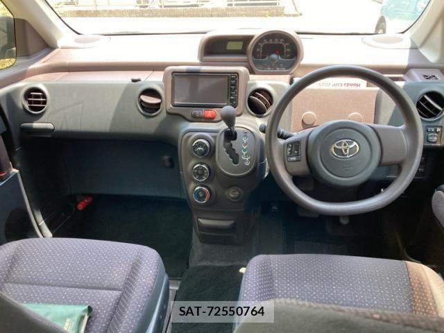 Toyota SPADE 2014-10 7458066-14