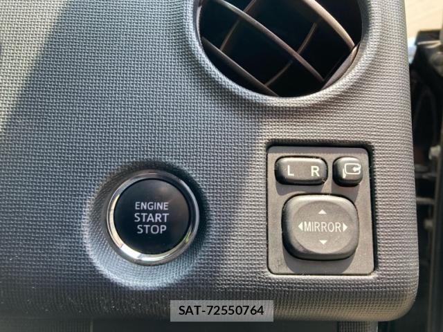 Toyota SPADE 2014-10 7458066-16