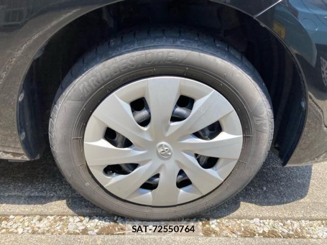 Toyota SPADE 2014-10 7458066-8