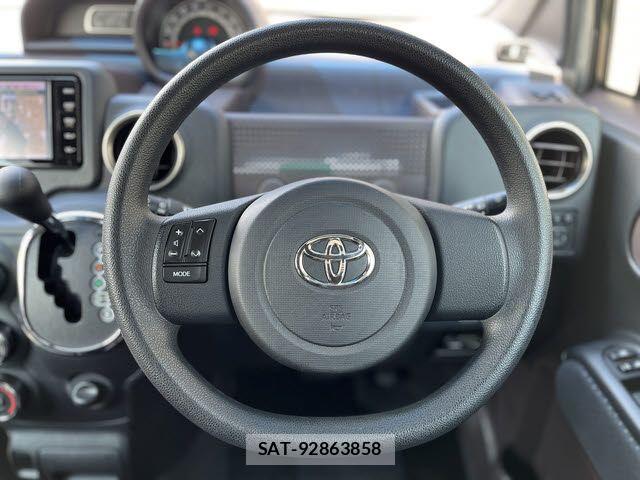 Toyota SPADE 2016-01 7458059-13