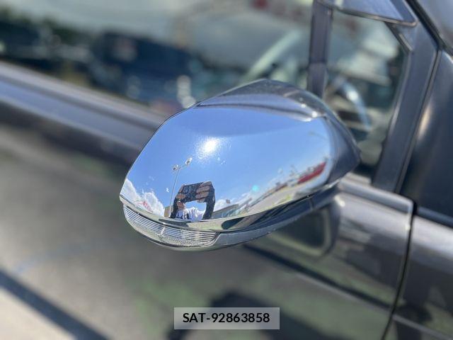 Toyota SPADE 2016-01 7458059-24