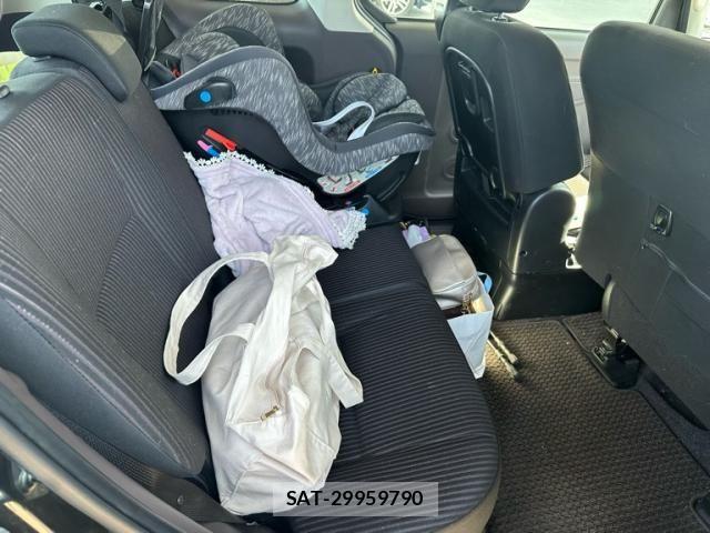 Toyota SPADE 2014-05 7458064-9