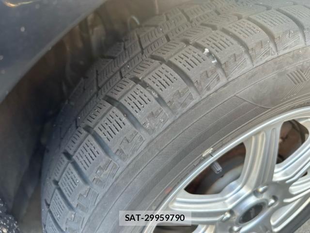 Toyota SPADE 2014-05 7458064-4