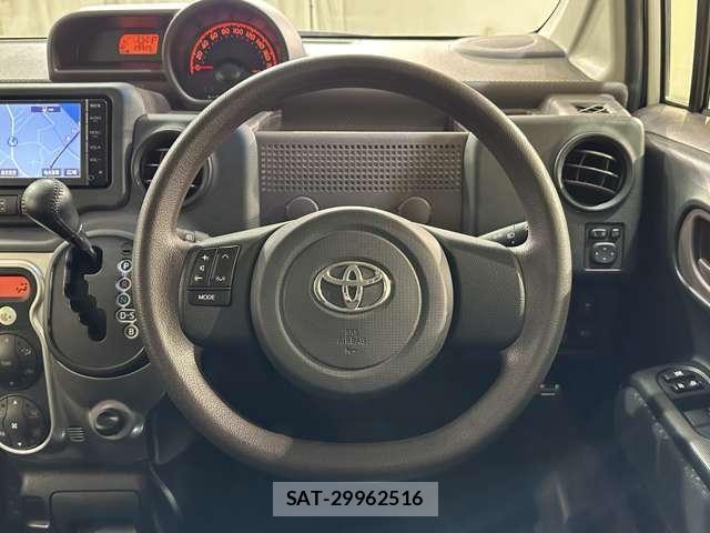 Toyota SPADE 2016-01 7458061-9