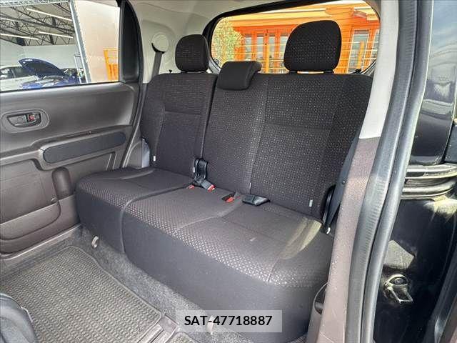 Toyota SPADE 2014-10 7458062-17