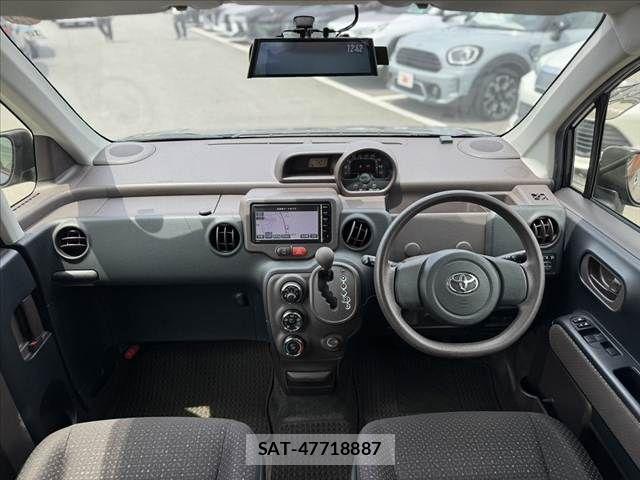 Toyota SPADE 2014-10 7458062-1