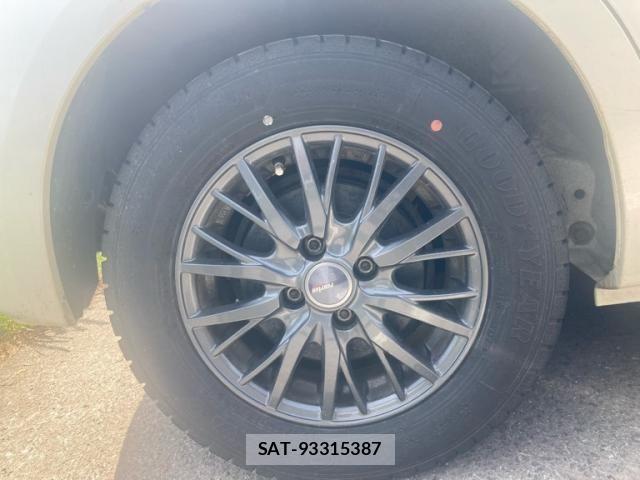 Toyota SPADE 2012-07 7458065-10