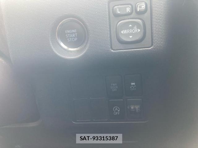 Toyota SPADE 2012-07 7458065-20