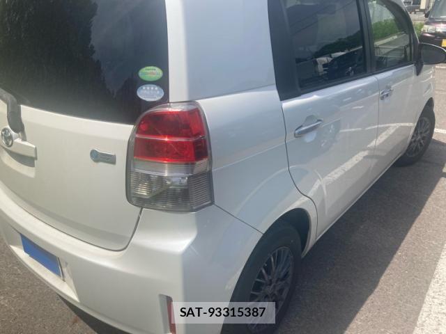Toyota SPADE 2012-07 7458065-4