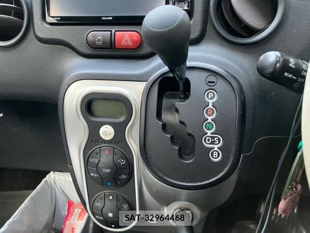 Toyota SPADE 2015-09 7510134-18