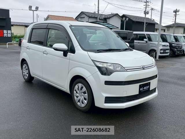 Toyota SPADE 2015-07 7502999-16