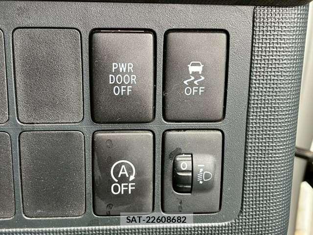 Toyota SPADE 2015-07 7502999-2