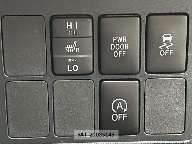 Toyota SPADE 2018-03 7562899-23