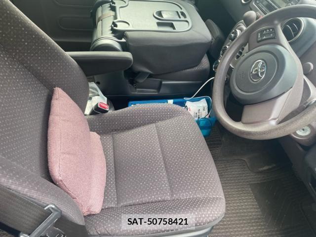 Toyota SPADE 2012-11 7620301-12