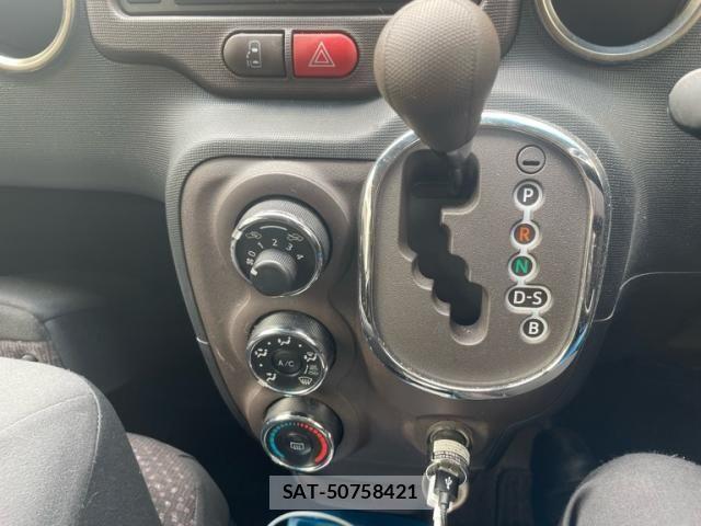 Toyota SPADE 2012-11 7620301-16