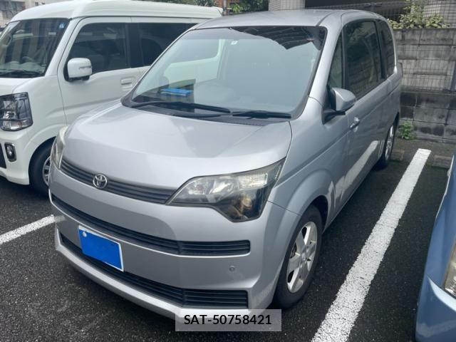 Toyota SPADE 2012-11 7620301-1