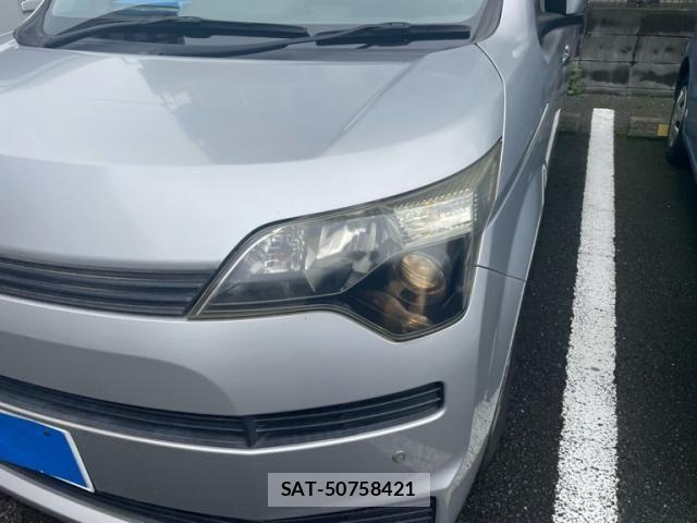 Toyota SPADE 2012-11 7620301-5