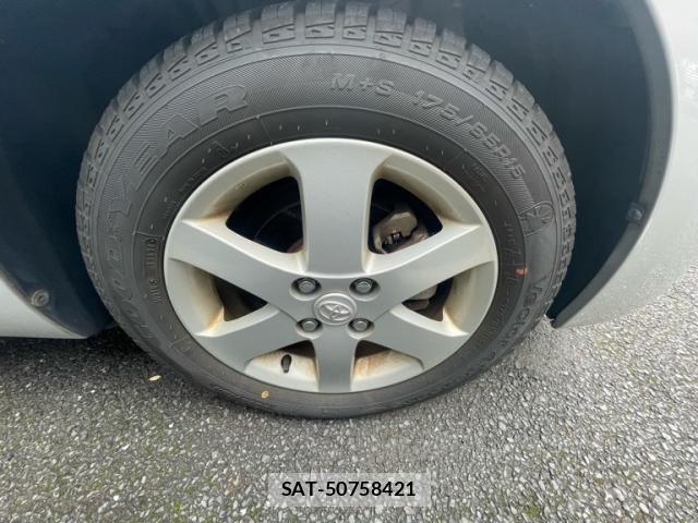 Toyota SPADE 2012-11 7620301-7