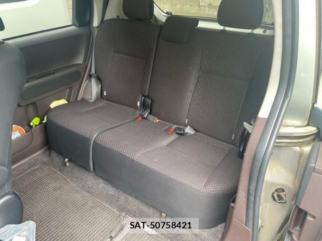 Toyota SPADE 2012-11 7620301-8