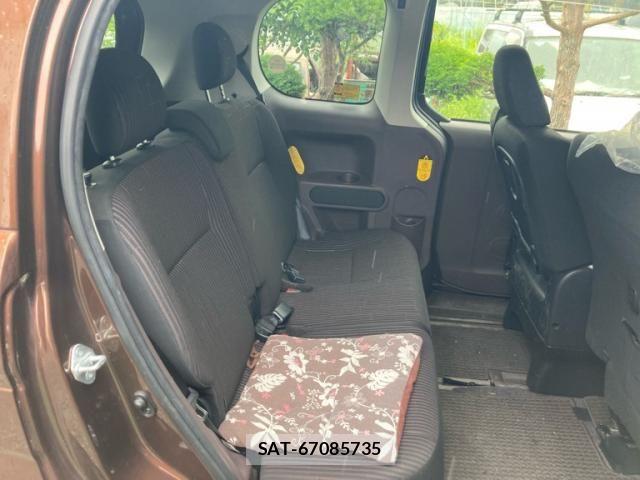 Toyota SPADE 2013-11 7620303-11