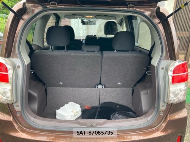 Toyota SPADE 2013-11 7620303-12