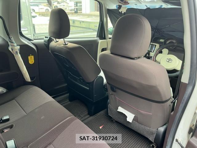 Toyota SPADE 2013-03 7620305-17