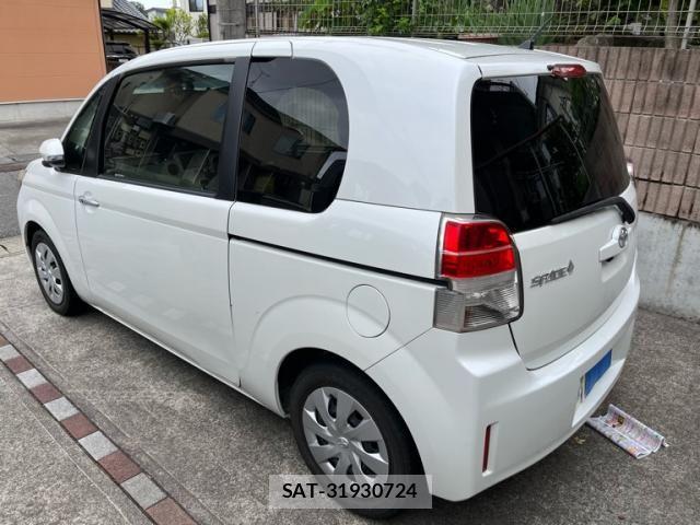 Toyota SPADE 2013-03 7620305-4