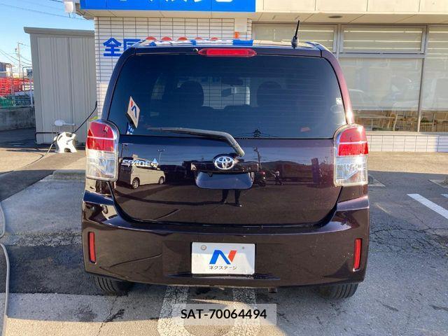 Toyota SPADE 2017-04 7620299-14