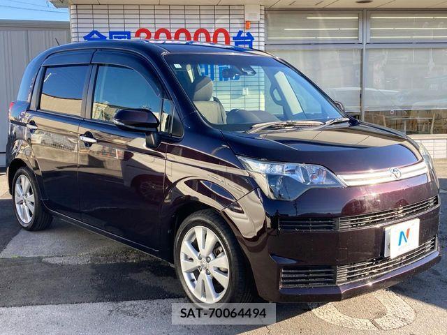 Toyota SPADE 2017-04 7620299-15