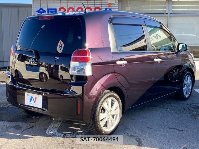 Toyota SPADE 2017-04 7620299-16