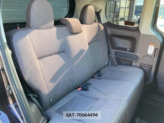 Toyota SPADE 2017-04 7620299-8