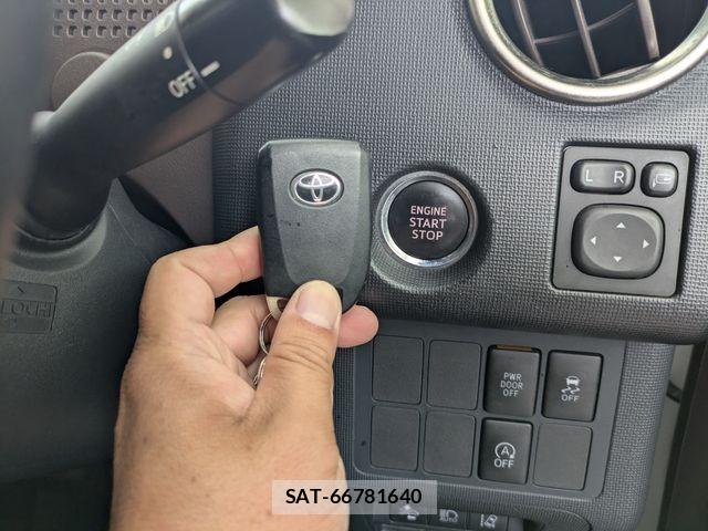 Toyota SPADE 2017-06 7620300-19