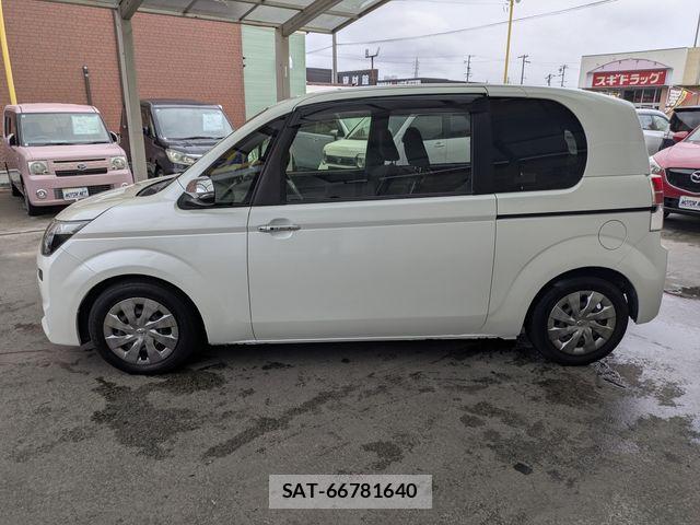 Toyota SPADE 2017-06 7620300-25