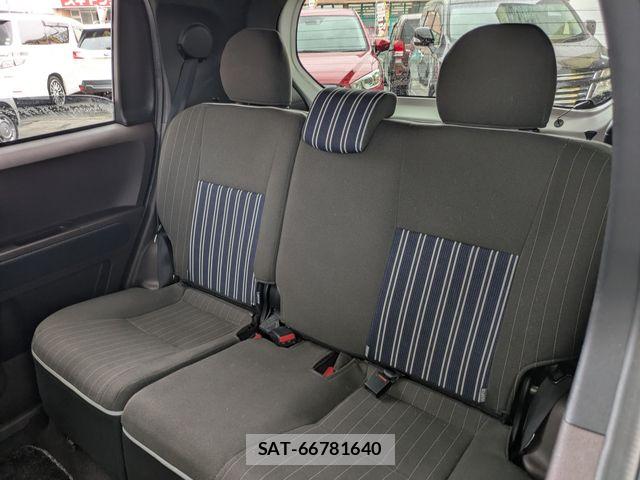 Toyota SPADE 2017-06 7620300-5