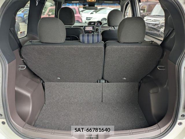 Toyota SPADE 2017-06 7620300-7