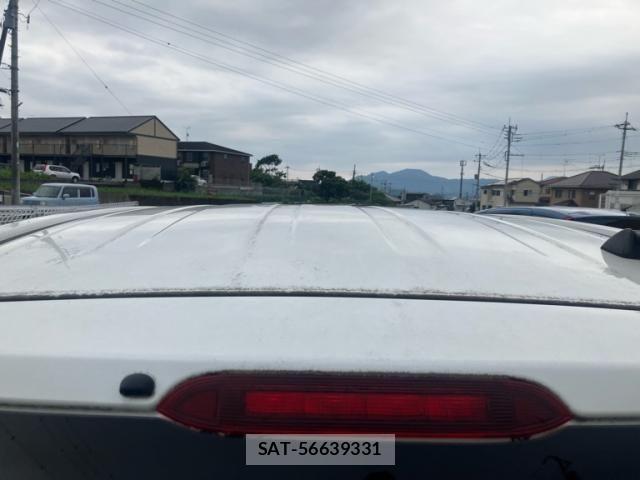 Toyota SPADE 2016-01 7620304-8