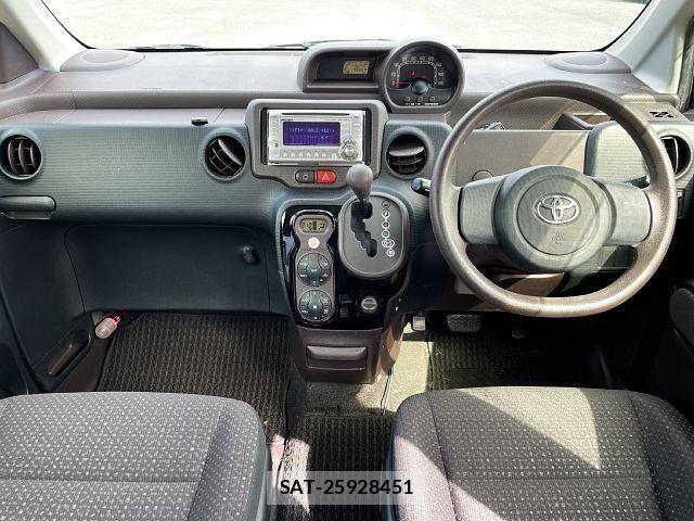 Toyota SPADE 2012-10 7729132-1