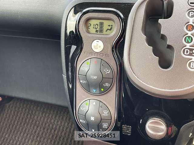 Toyota SPADE 2012-10 7729132-7