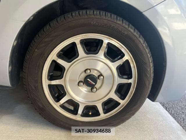 Toyota SPADE 2012-08 7729135-10